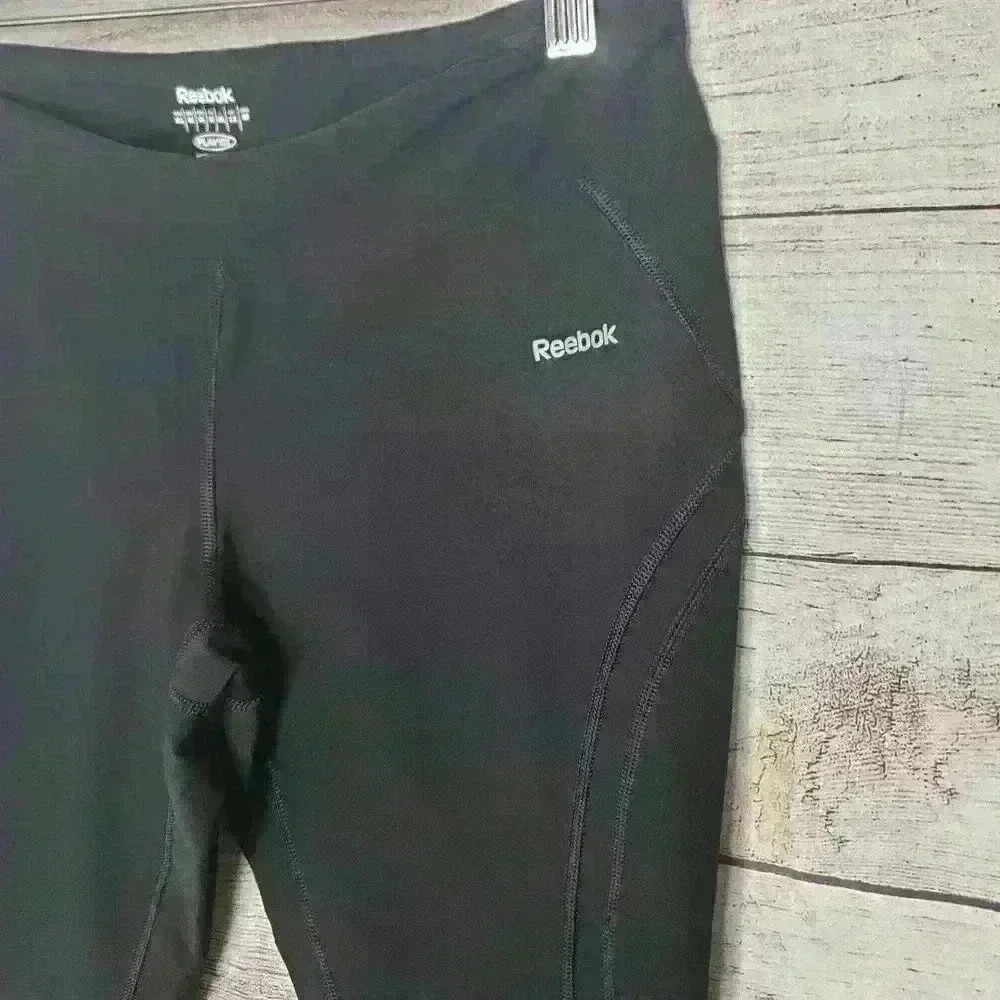 Reebok women's black capri length leggings size medium - Picture 3 of 9
